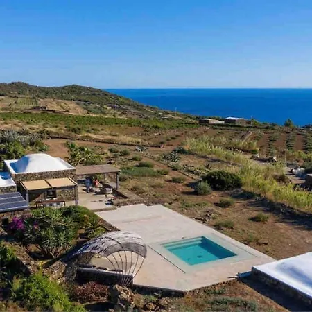 Casa vacanze Dammuso Bianca Maria Scauri (Sicily)